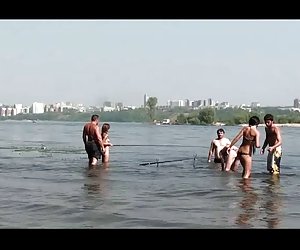 Смотреть домашнее порно видео свингеров Елена ню