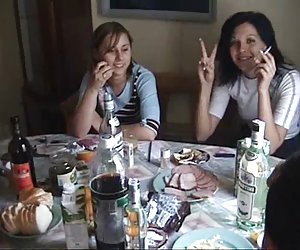 БГ видео русская любительская секс вечеринка Любительское дуй домой работу сделал